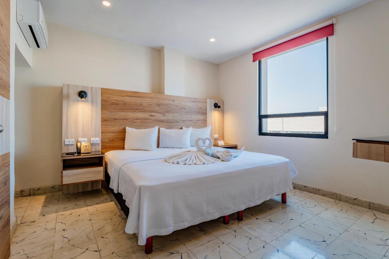Hotel Central Merida By Kavia Εξωτερικό φωτογραφία