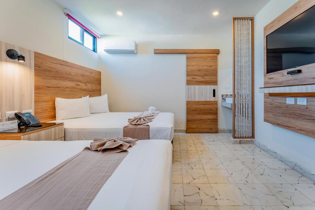 Hotel Central Merida By Kavia Εξωτερικό φωτογραφία