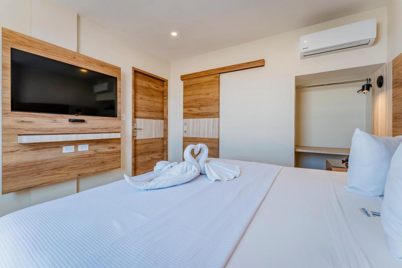 Hotel Central Merida By Kavia Εξωτερικό φωτογραφία